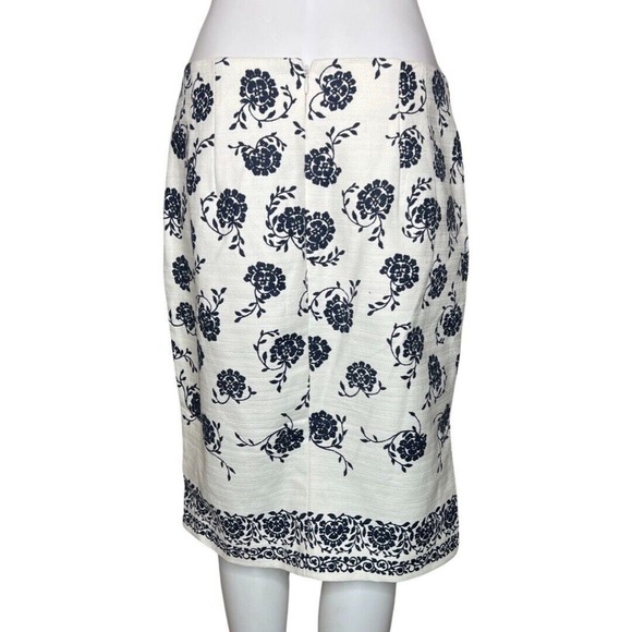 Loft Skirt Womens 8 White Blue Floral Pencil Skirt‎ Straight Flower Bloomcore - Picture 4 of 7